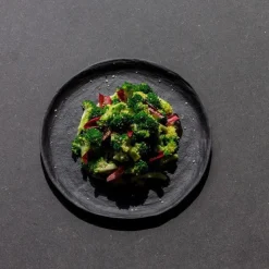 Assiette plate noire 21cm - Revol