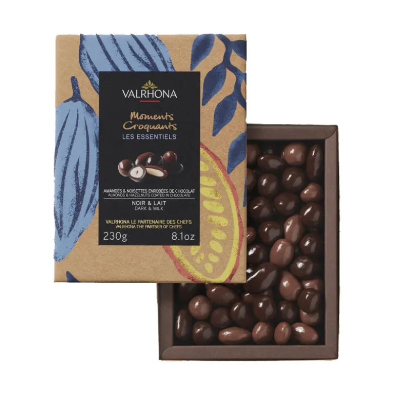 Coffret Amandes et Noisettes Enrobées Chocolat Noir et Lait - Valrhona