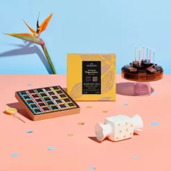 Coffret 50 Carrés Chocolat Noir et Lait - Valrhona