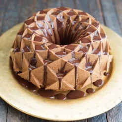 Moule aluminium Jubilee Bundt - Nordic Ware