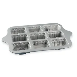 Moule à Gâteau Petit Train - Nordic Ware