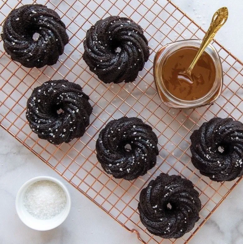 Moule à gâteau Swirl x6 - Nordic Ware