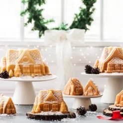 Moule à gâteau village - Nordic Ware