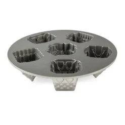 Moule à gâteau village - Nordic Ware