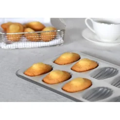 Moule à madeleine en fer blanc (x12) - Gobel