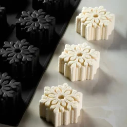 Moule Silicone Flocon de Neige 7,5 x H 3,5 cm (x12) - Pavoni