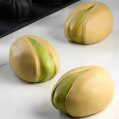 Moule Silicone Pistache 8 x 5,6 x H 4,6 cm (x15) - Pavoni