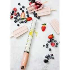 Râpe zesteur Premium Bouton de Rose - Microplane